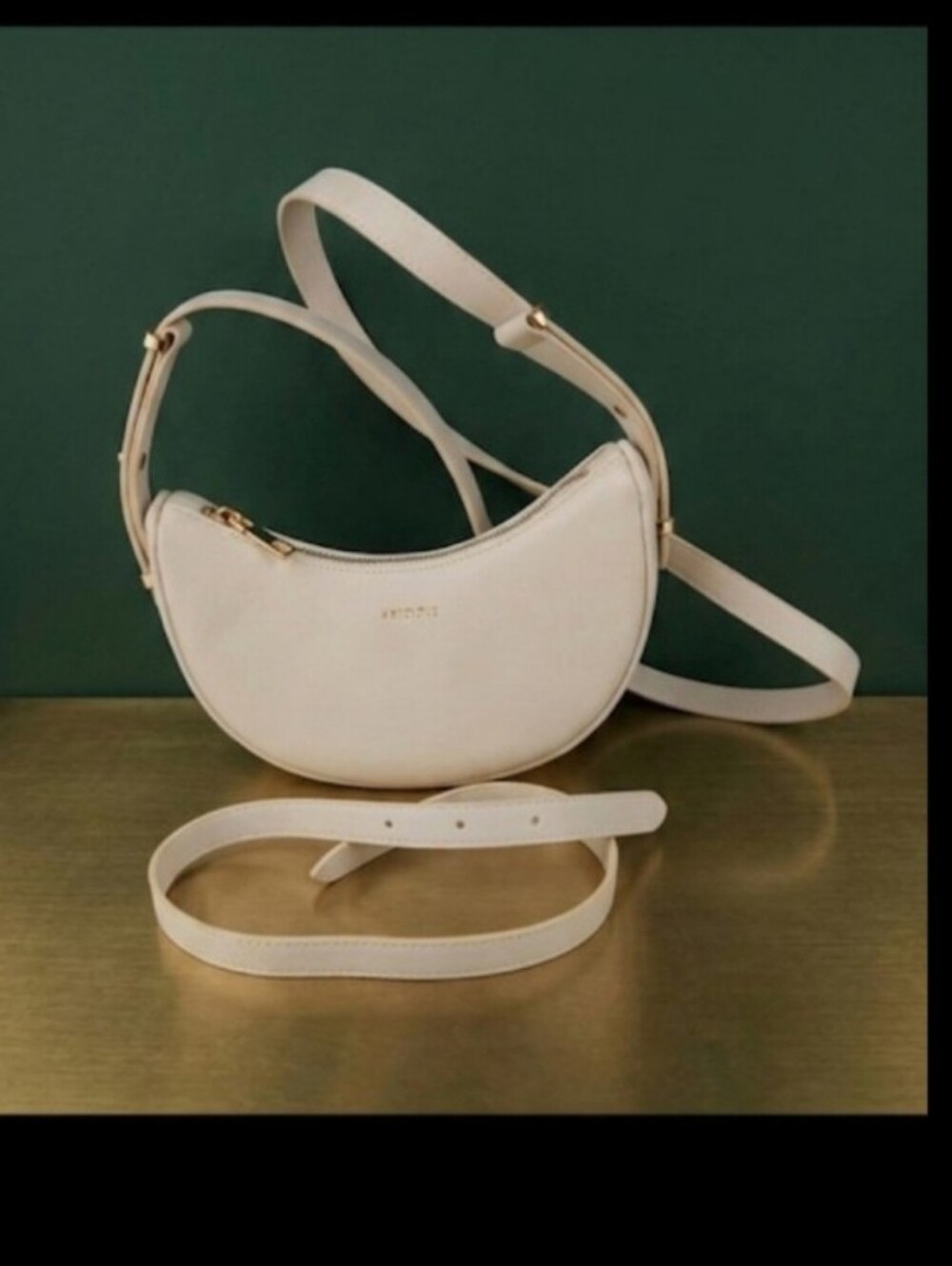 Keyli Crescent Women Bags